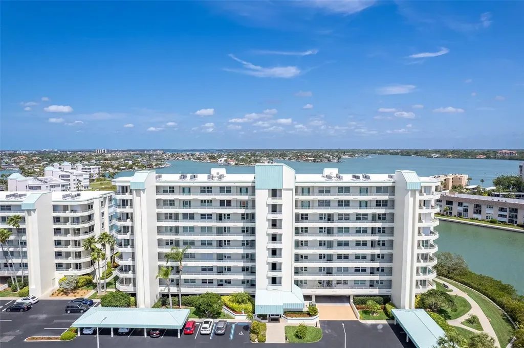 7963 Sailboat Key Boulevard S South Pasadena FL 33707