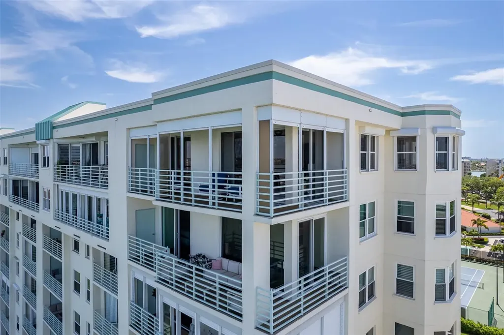 7963 Sailboat Key Boulevard S South Pasadena FL 33707