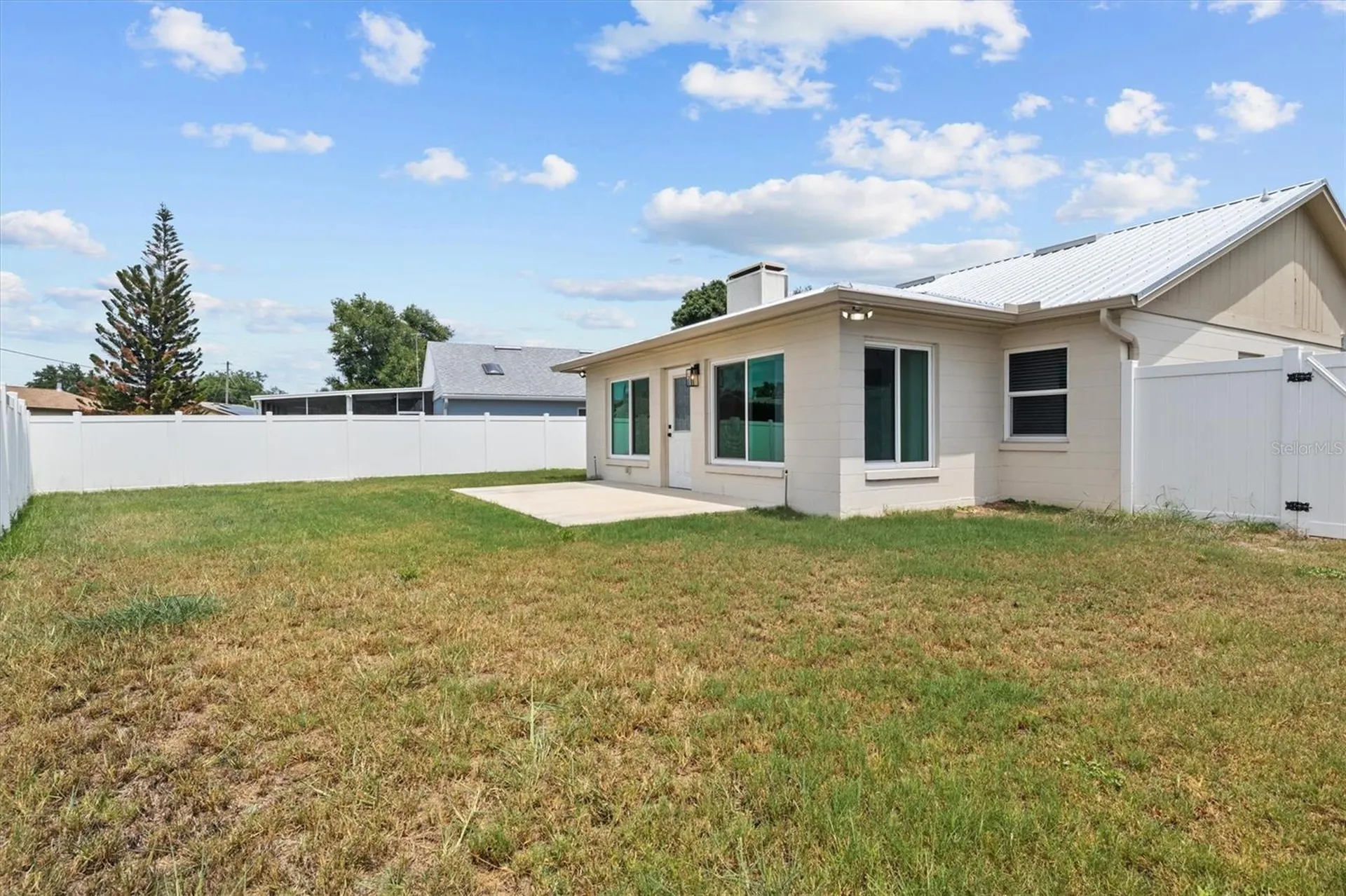 8 Saint Kitts Circle Winter Haven FL 33884