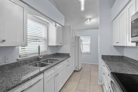 8 Saint Kitts Circle Winter Haven FL 33884