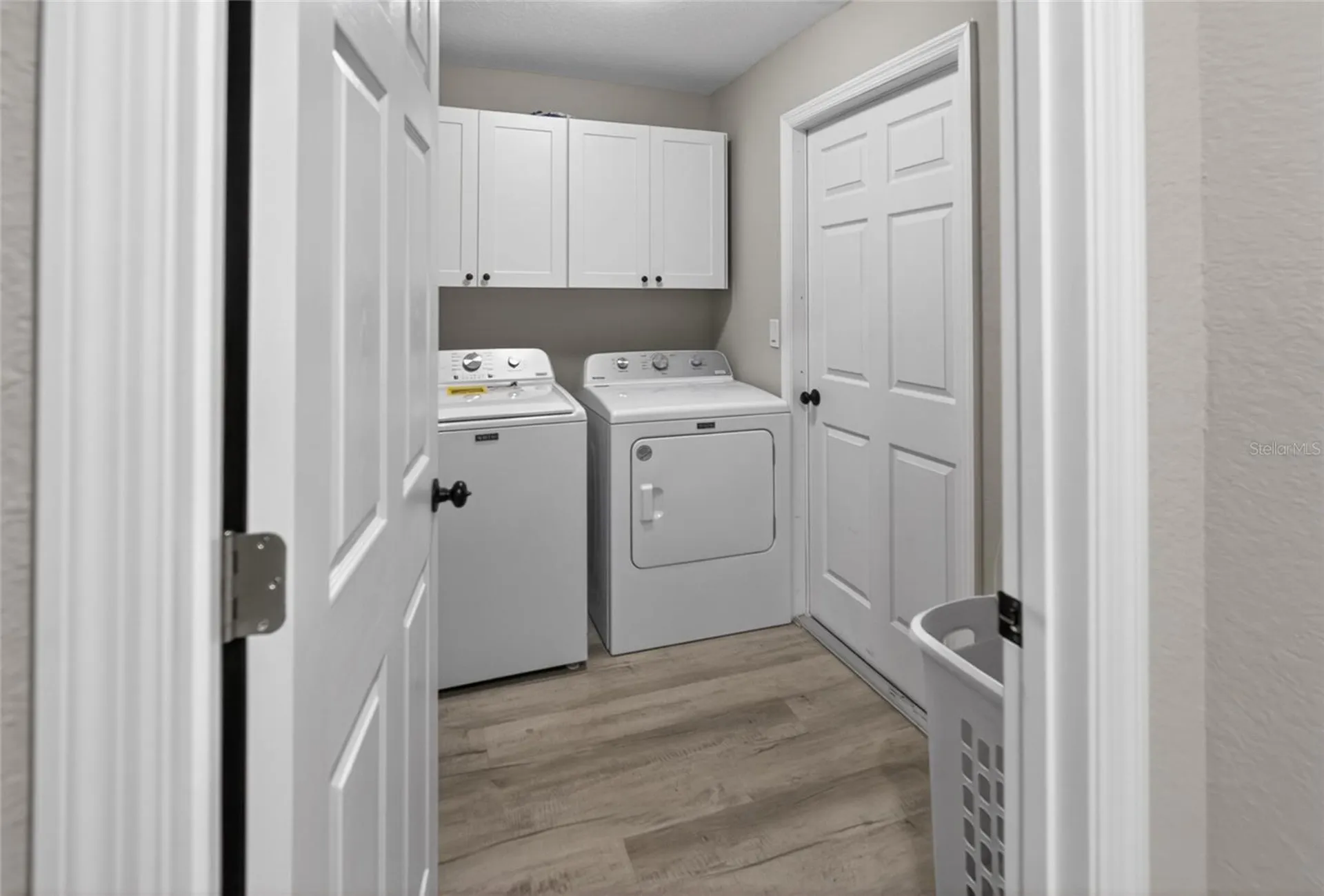 12 Guava Terrace Radial Ocklawaha FL 32179
