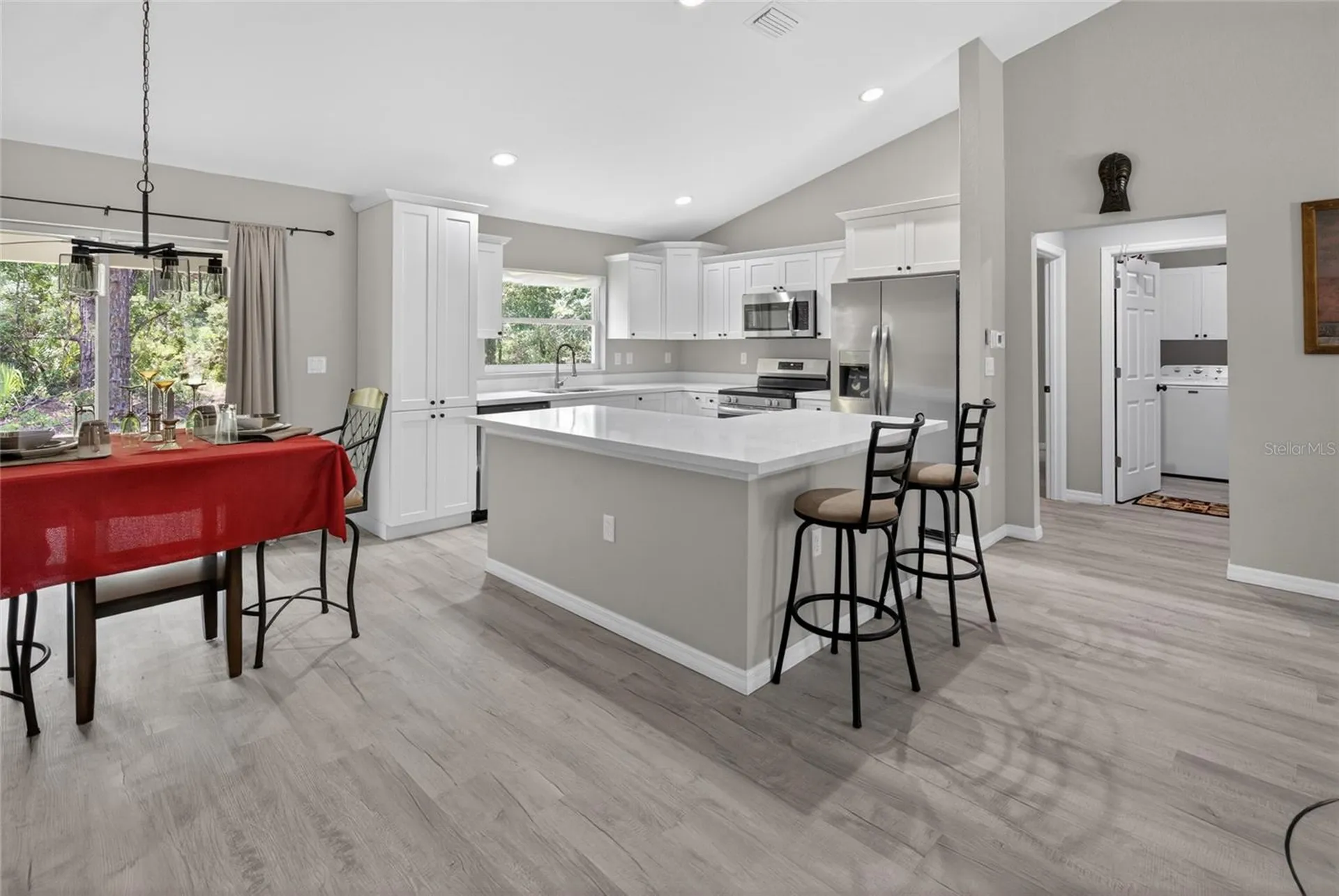 12 Guava Terrace Radial Ocklawaha FL 32179
