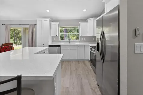12 Guava Terrace Radial Ocklawaha FL 32179