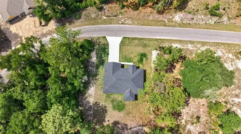 12 Guava Terrace Radial Ocklawaha FL 32179