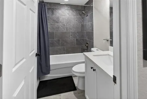 12 Guava Terrace Radial Ocklawaha FL 32179