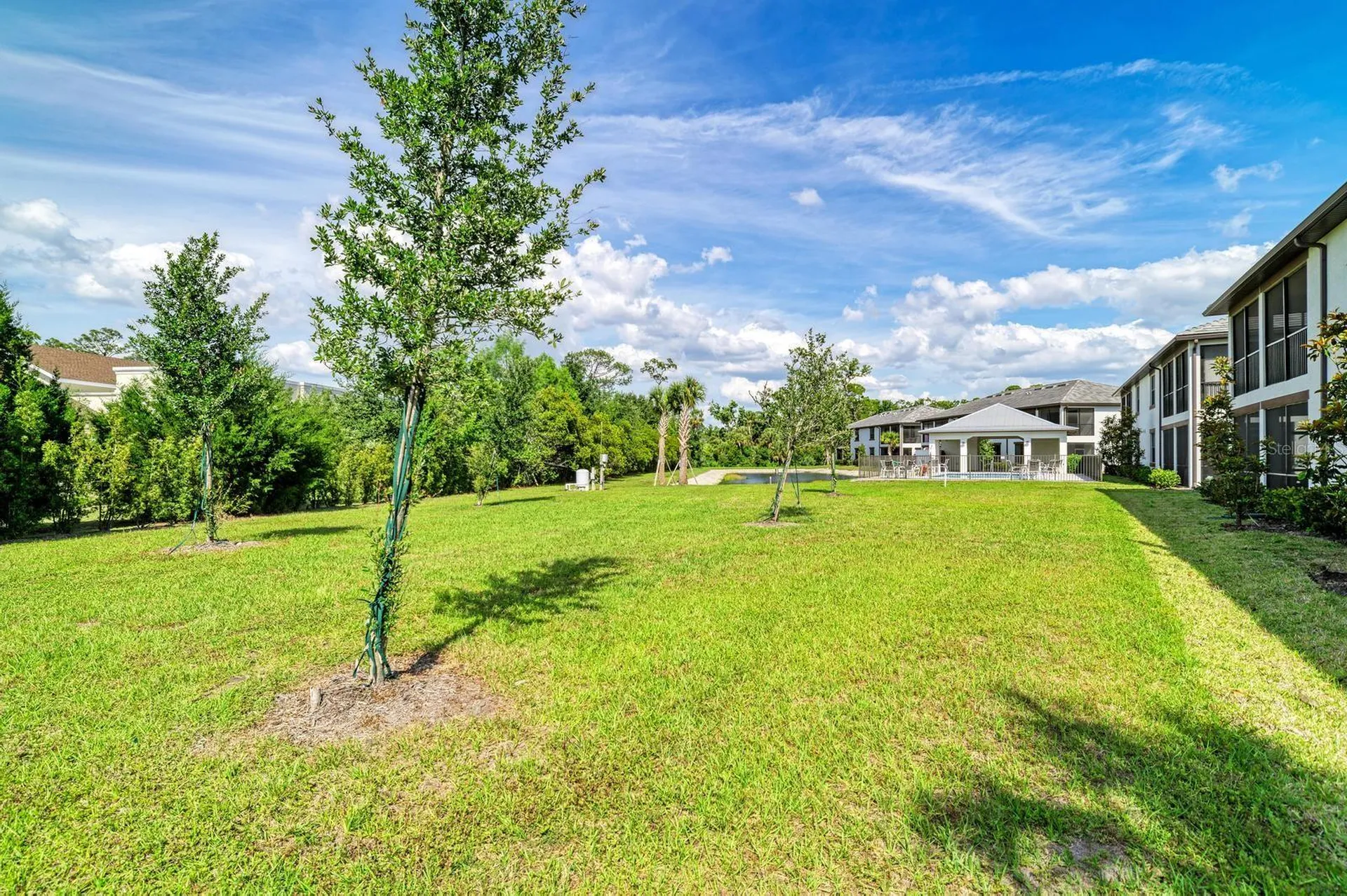 5687 N Honore Avenue Sarasota FL 34243