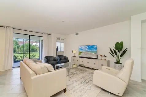 5687 N Honore Avenue Sarasota FL 34243