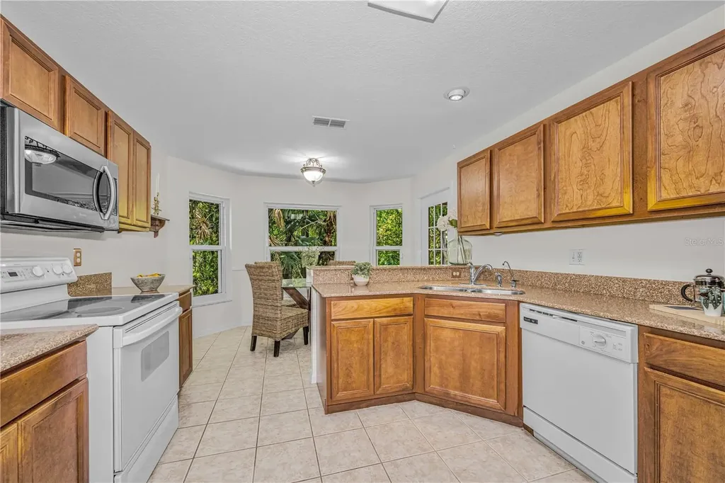 11116 Jenkins Court San Antonio FL 33576