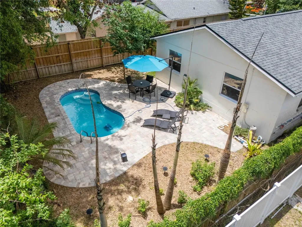 2429 S Brown Avenue Orlando FL 32806