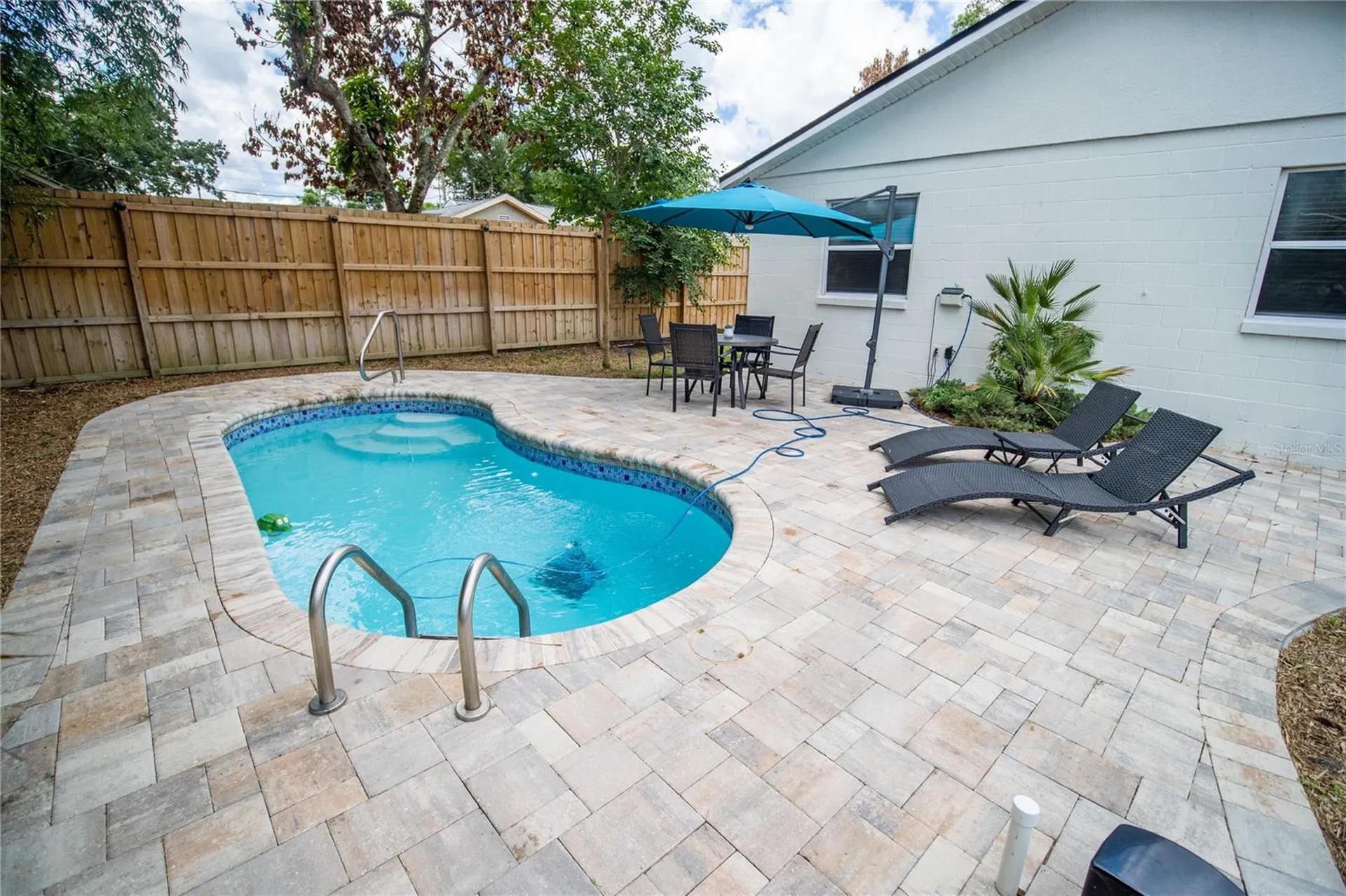 2429 S Brown Avenue Orlando FL 32806