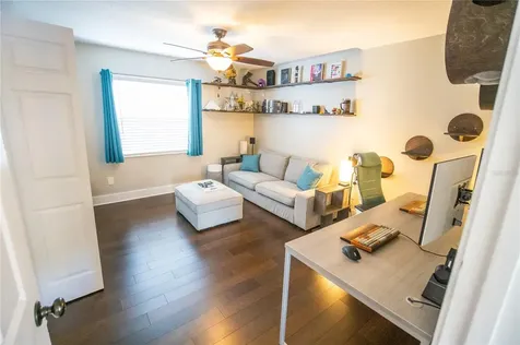 2429 S Brown Avenue Orlando FL 32806