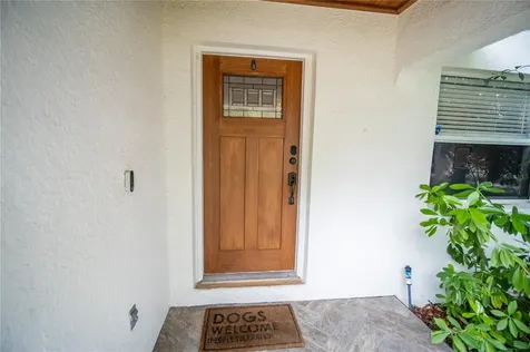 2429 S Brown Avenue Orlando FL 32806