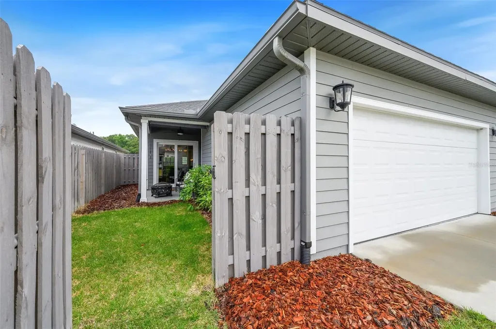 9670 SW 68th Lane Gainesville FL 32608