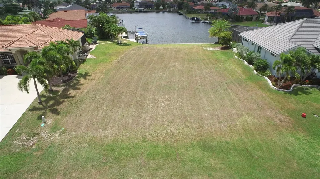 507 Madrid Boulevard Punta Gorda FL 33950