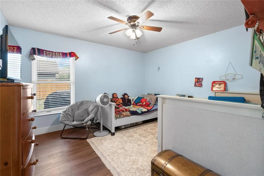 1062 Mckinnon Avenue Oviedo FL 32765