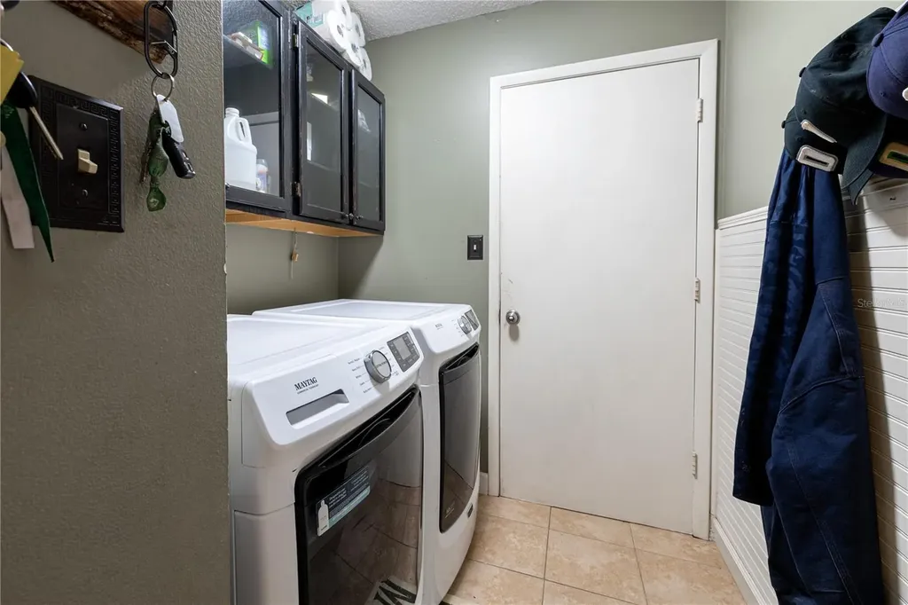 1062 Mckinnon Avenue Oviedo FL 32765