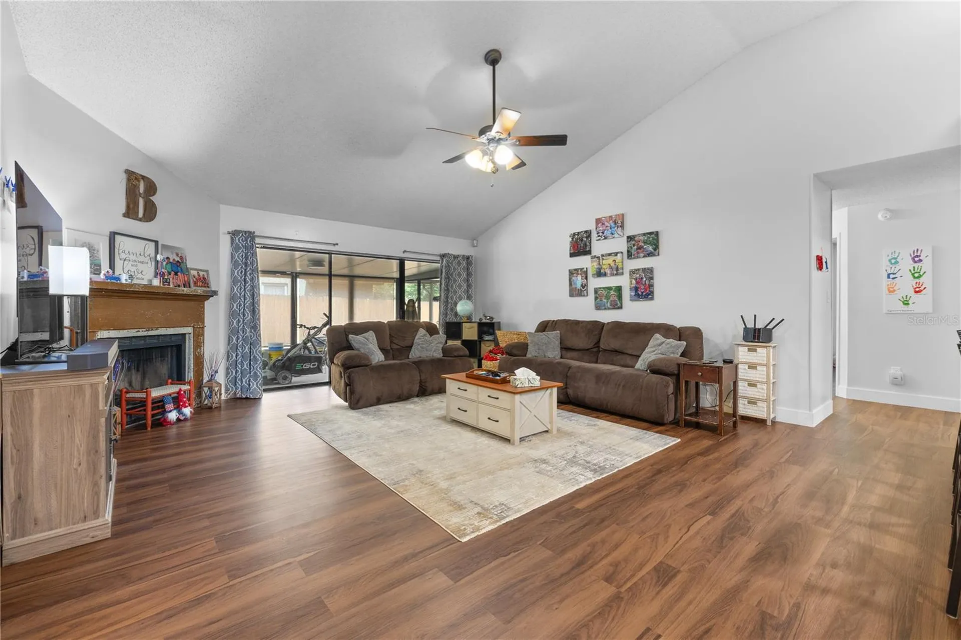 1062 Mckinnon Avenue Oviedo FL 32765