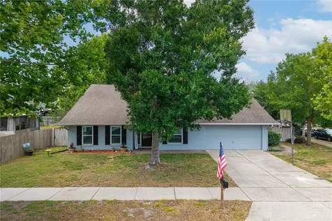1062 Mckinnon Avenue Oviedo FL 32765