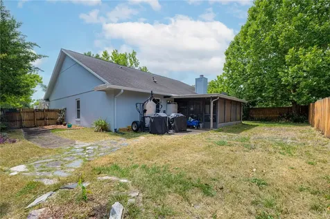 1062 Mckinnon Avenue Oviedo FL 32765