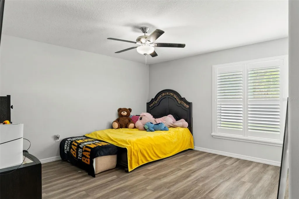 7416 Bahama Swallow Avenue Weeki Wachee FL 34613