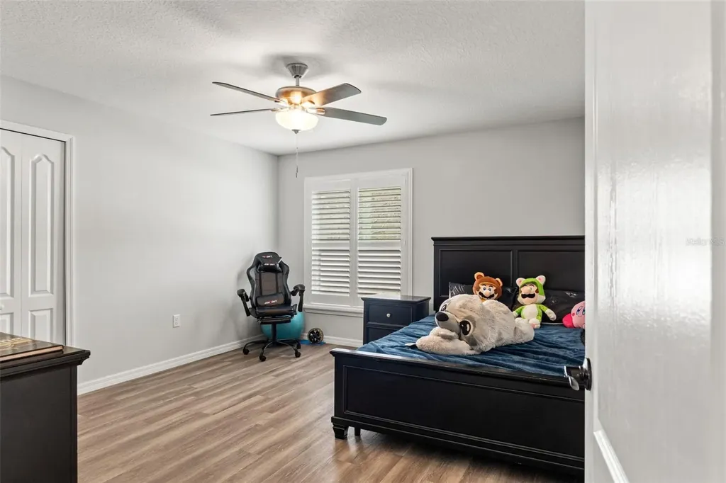 7416 Bahama Swallow Avenue Weeki Wachee FL 34613
