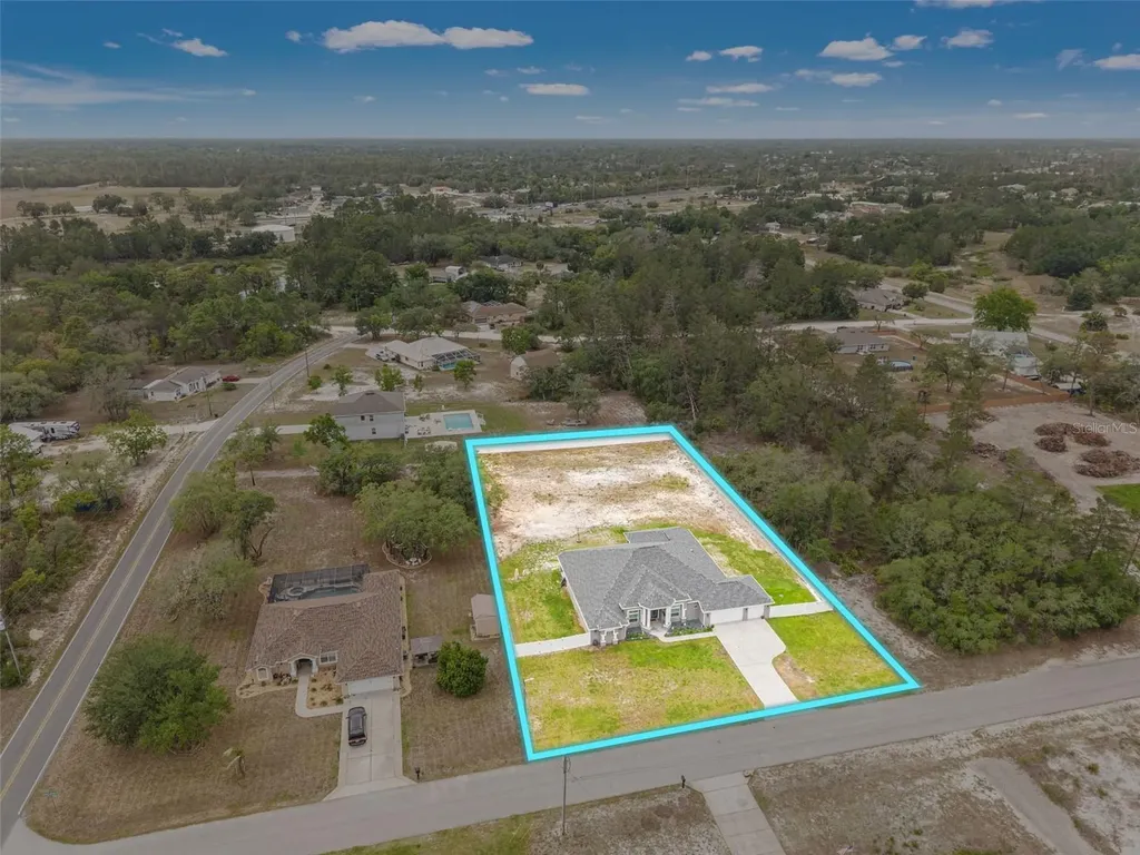 7416 Bahama Swallow Avenue Weeki Wachee FL 34613