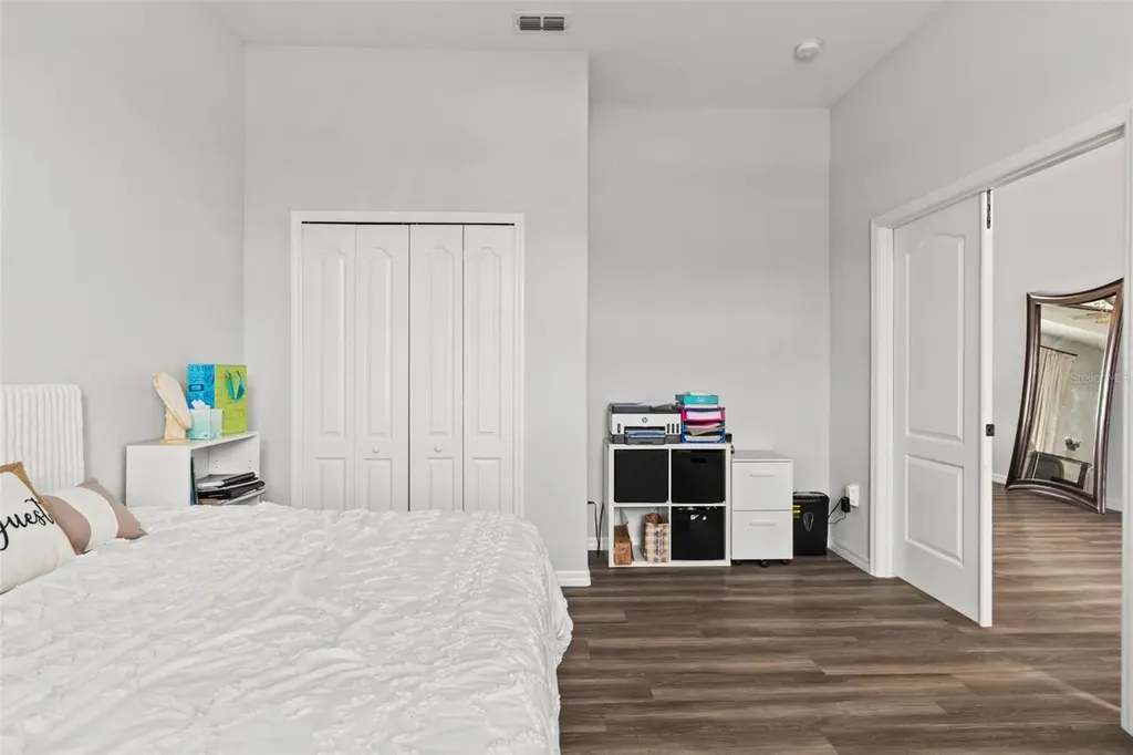7416 Bahama Swallow Avenue Weeki Wachee FL 34613