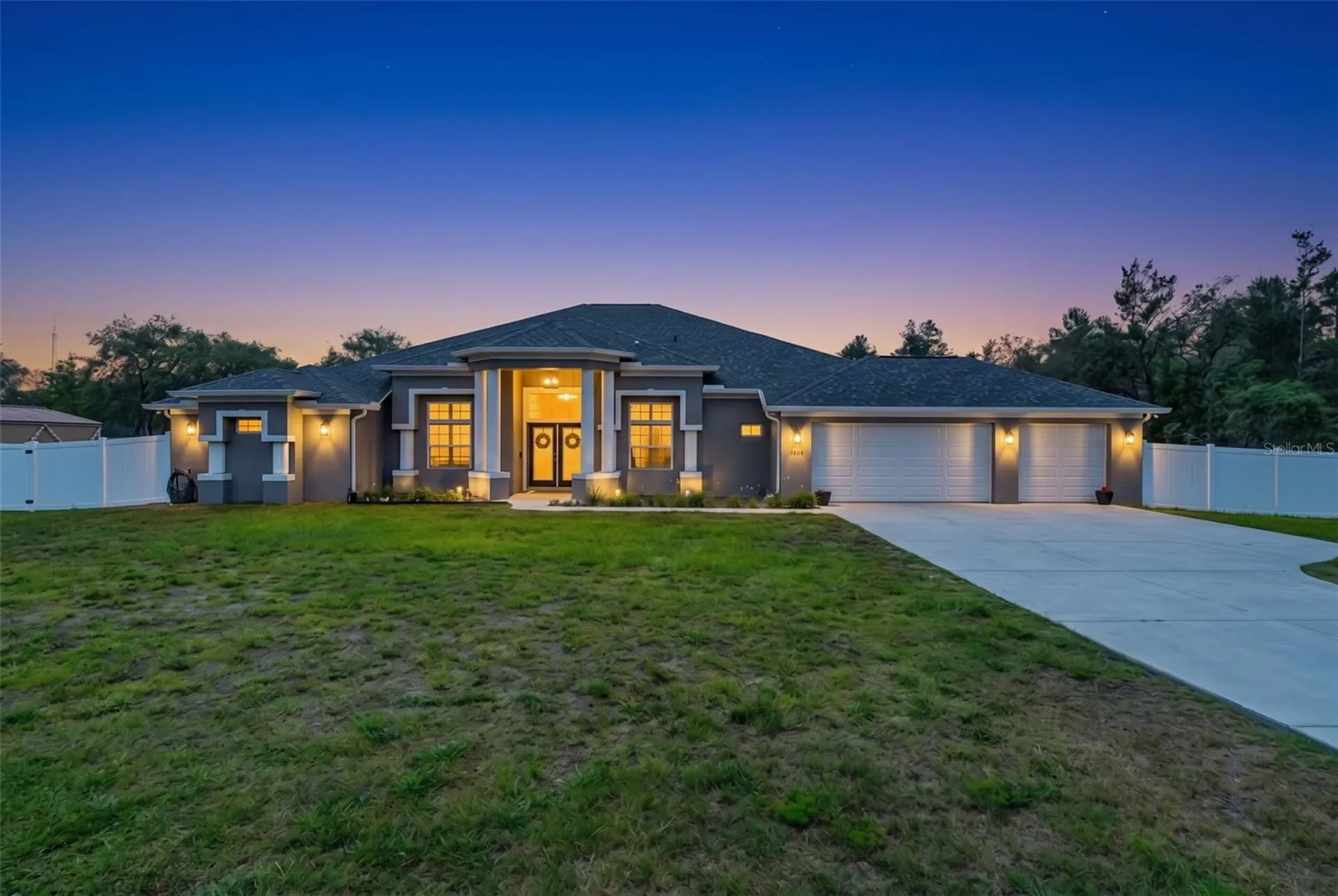 7416 Bahama Swallow Avenue Weeki Wachee FL 34613