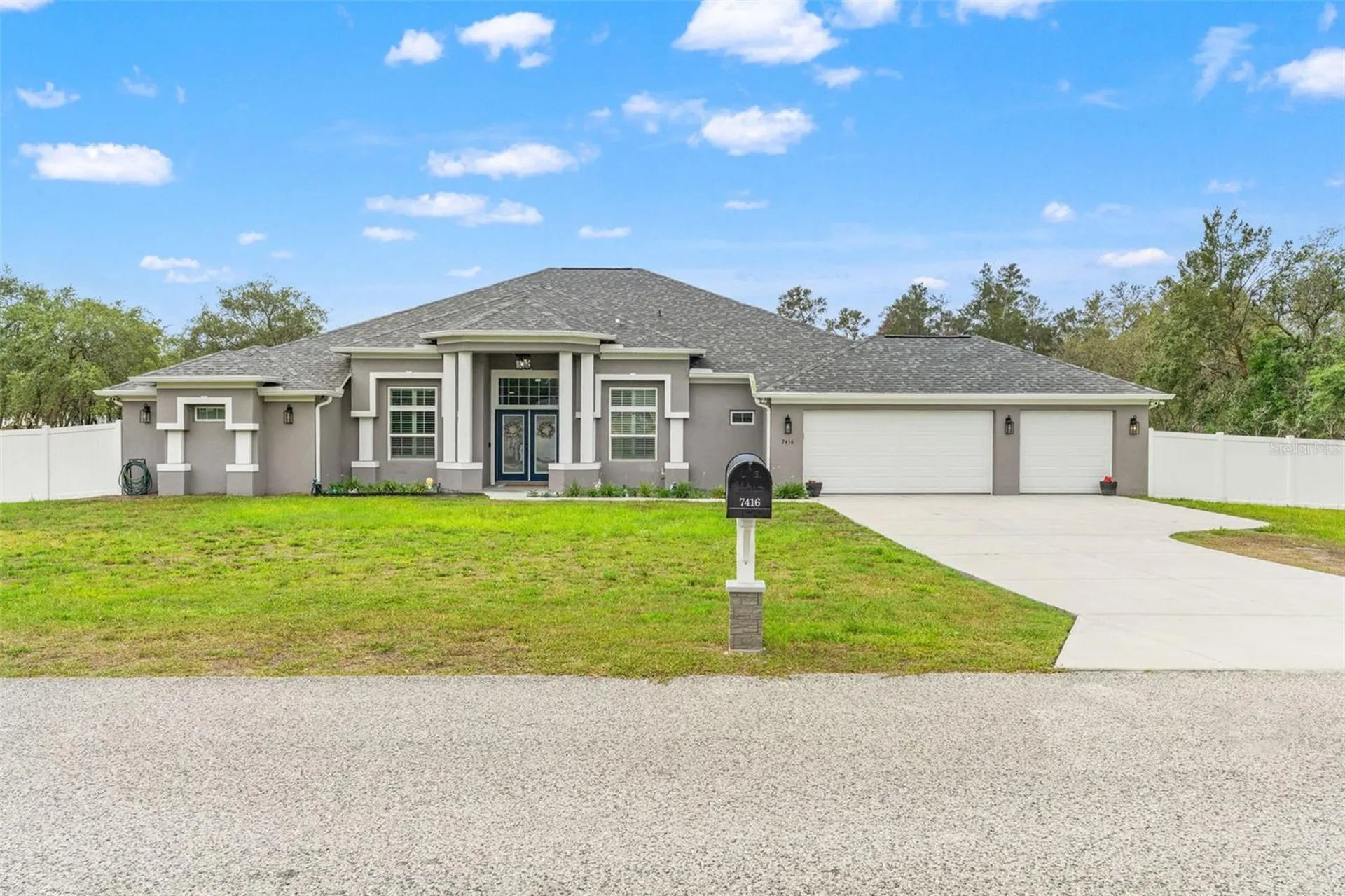 7416 Bahama Swallow Avenue Weeki Wachee FL 34613