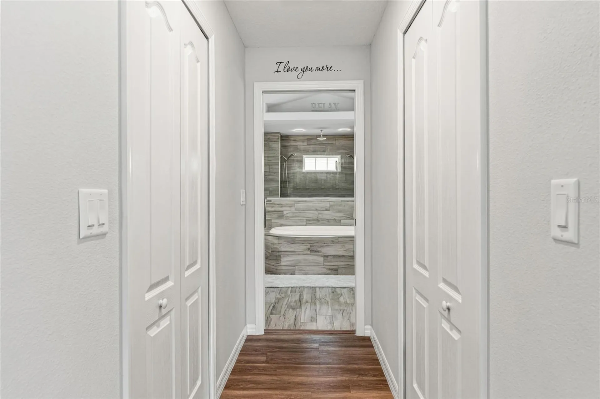 7416 Bahama Swallow Avenue Weeki Wachee FL 34613