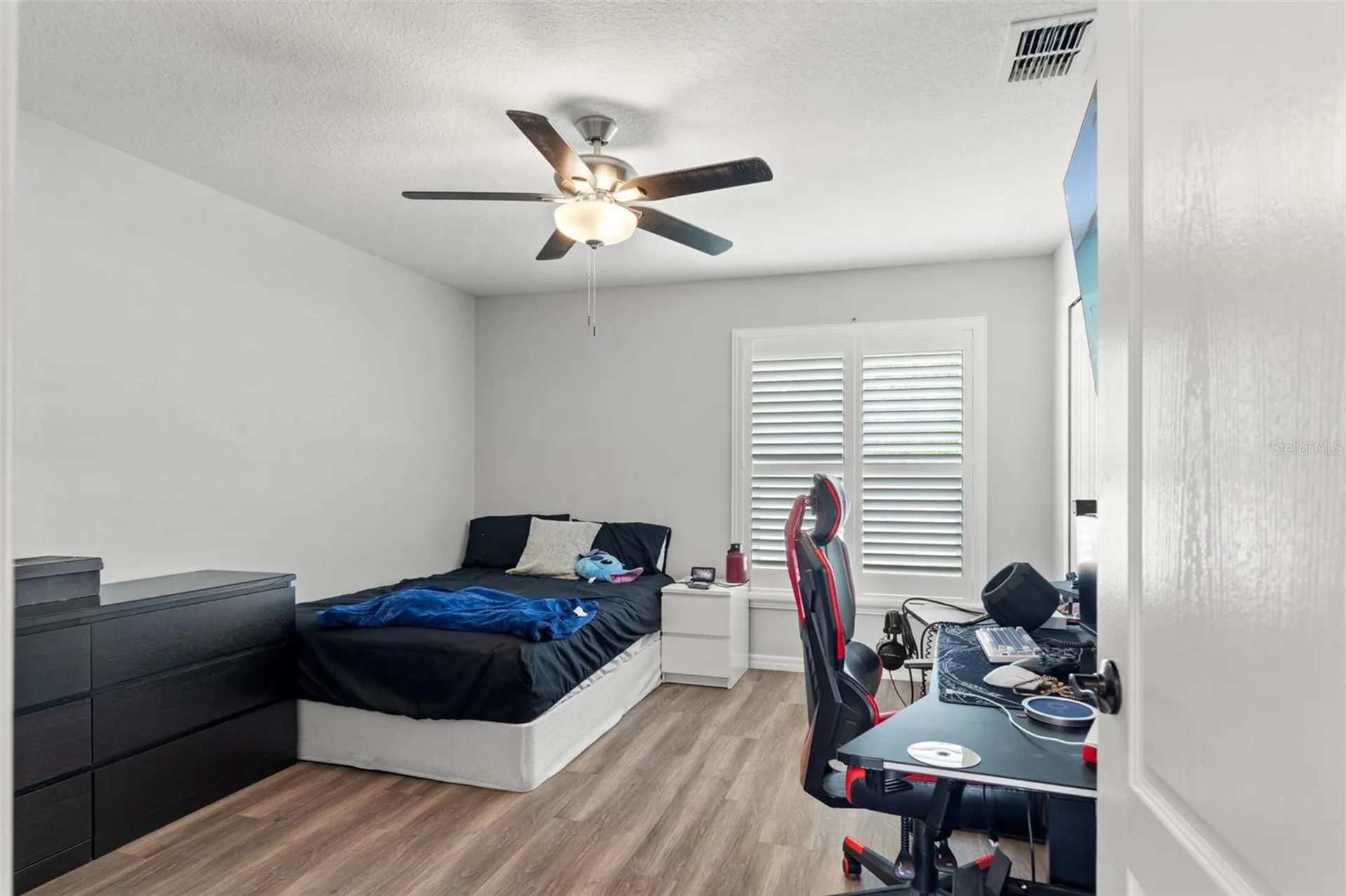 7416 Bahama Swallow Avenue Weeki Wachee FL 34613