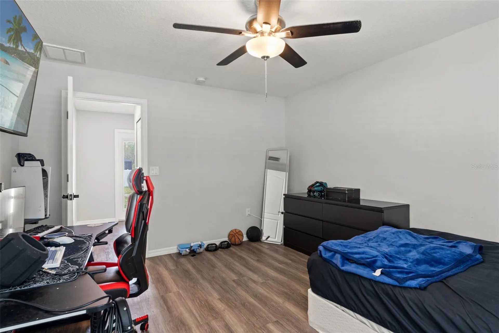 7416 Bahama Swallow Avenue Weeki Wachee FL 34613