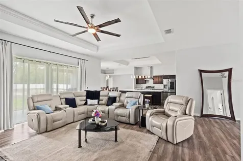 7416 Bahama Swallow Avenue Weeki Wachee FL 34613