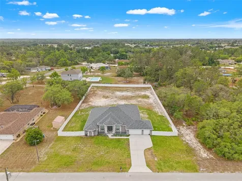 7416 Bahama Swallow Avenue Weeki Wachee FL 34613