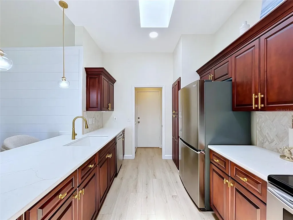 2307 New Orchard Court Sun City Center FL 33573