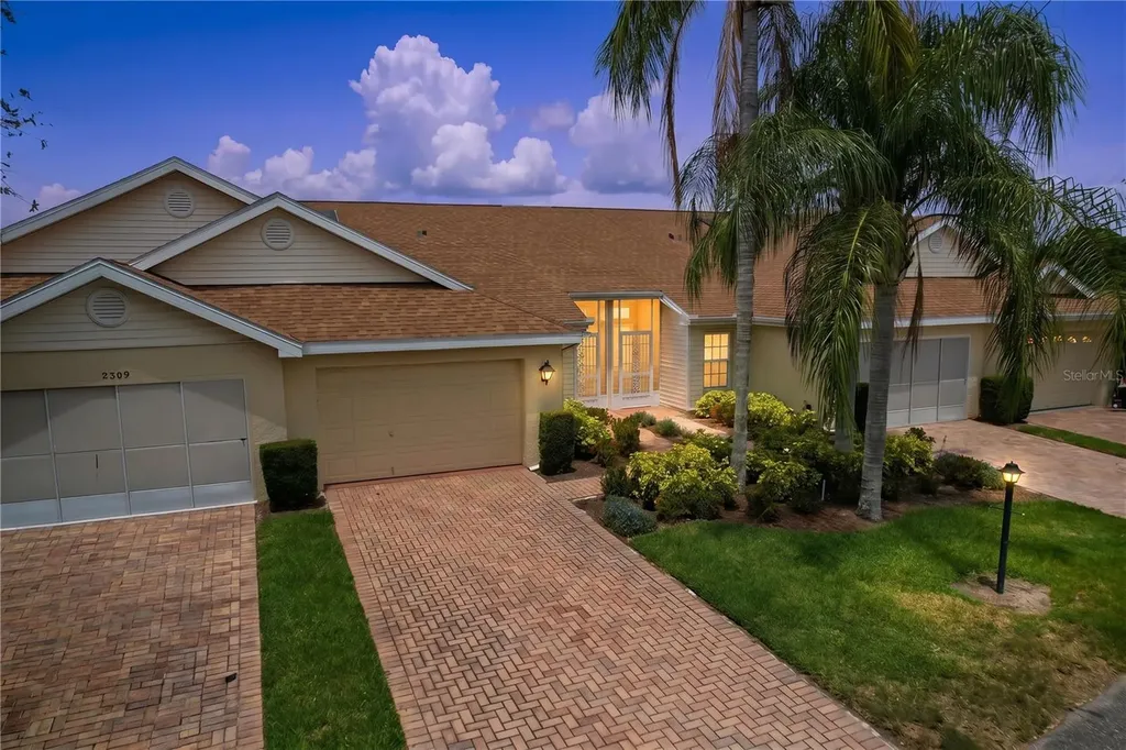 2307 New Orchard Court Sun City Center FL 33573