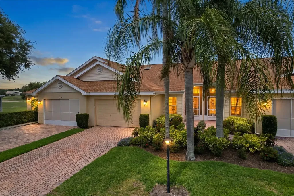 2307 New Orchard Court Sun City Center FL 33573