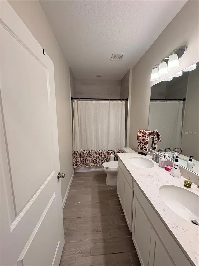 1525 NW 44th Court Road Ocala FL 34482