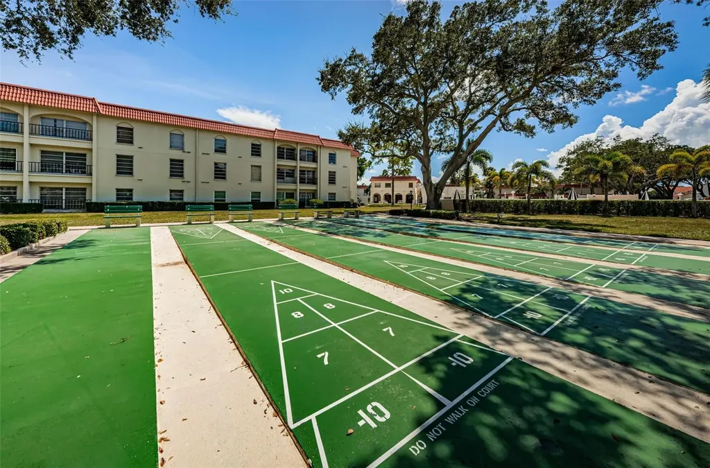2700 Bayshore Boulevard Dunedin FL 34698