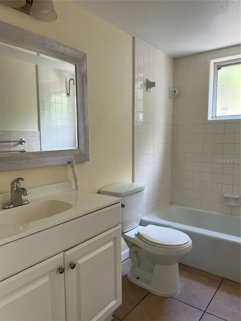 2176 Winchester Road N St Petersburg FL 33710