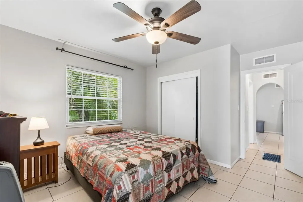 1500 30th Avenue N St Petersburg FL 33704