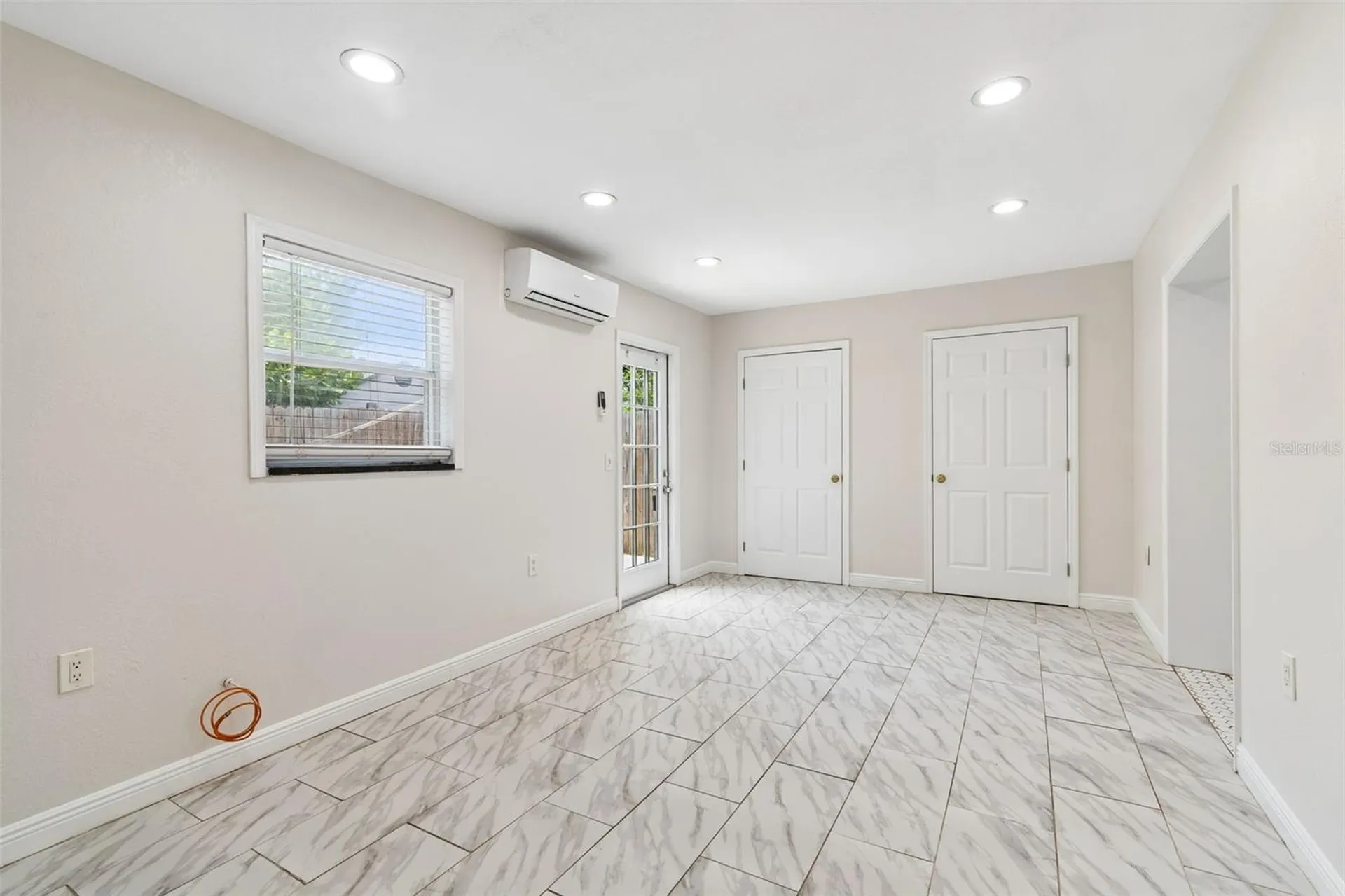 1500 30th Avenue N St Petersburg FL 33704