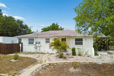 1500 30th Avenue N St Petersburg FL 33704