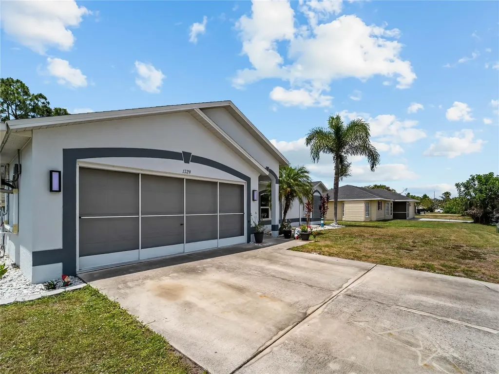 1729 Milan Street North Port FL 34286