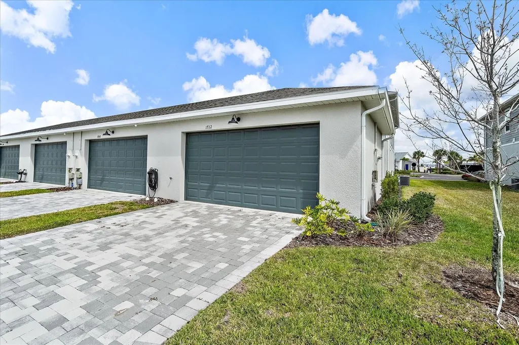 1712 Cleat Lane Sarasota FL 34240