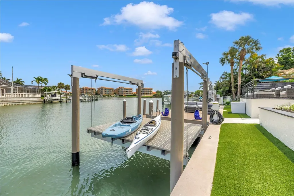 4931 61st Avenue S St Petersburg FL 33715