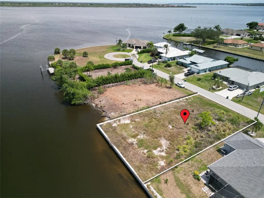 12414 Quinlan Avenue Port Charlotte FL 33981