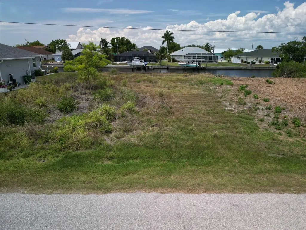 12414 Quinlan Avenue Port Charlotte FL 33981