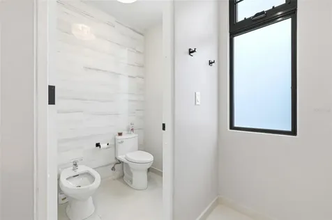Urb Las Casonas Aranda Guaynabo PR 00966