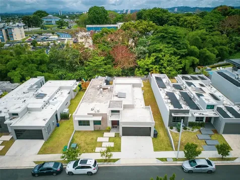 Urb Las Casonas Aranda Guaynabo PR 00966
